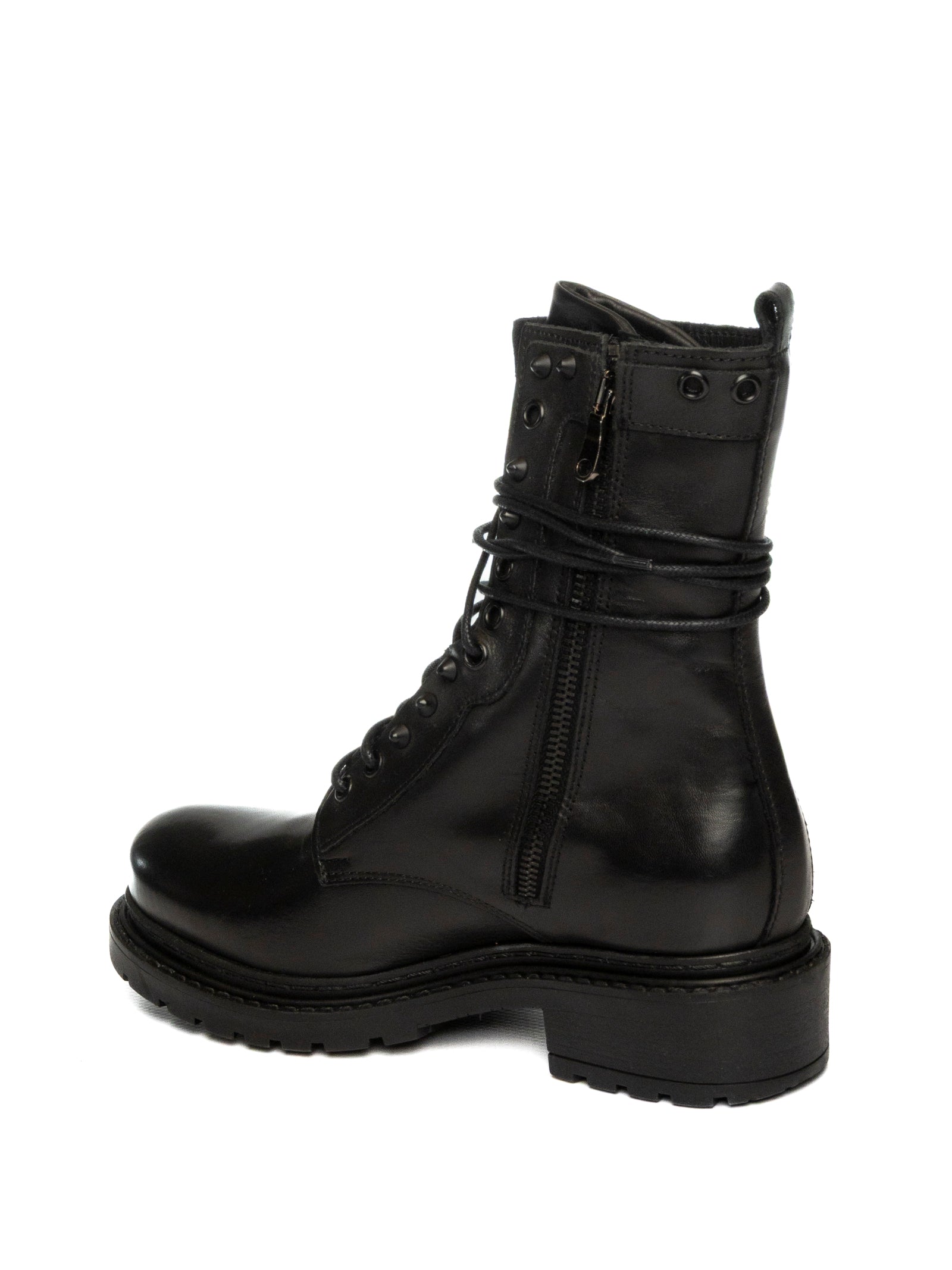 UP44 Anfibio borchie pelle nero MA600 VIT-NERO