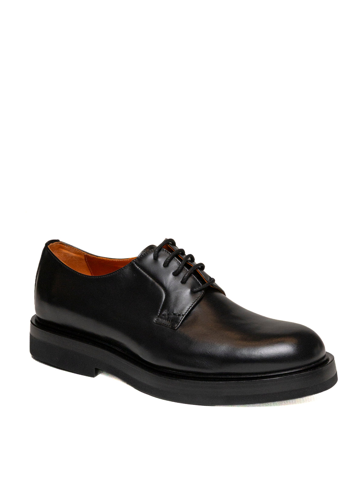 Derby in pelle nera Gennaro Russo vista frontale con punta tonda e quattro occhielli