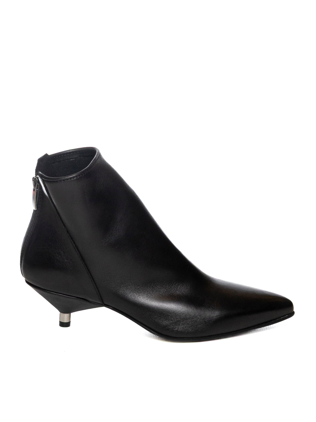 UP44 ST2450 VIT-NERO
