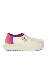 White/pink