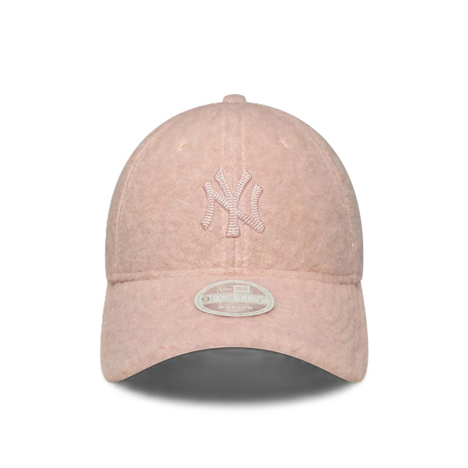 NEW ERA € 32,00 60915792 9FORTY WINTER-PNK 