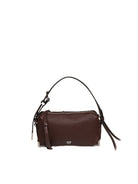 Bauletto in pelle martellata castano PINKO vista frontale con logo e chiusura a cerniera