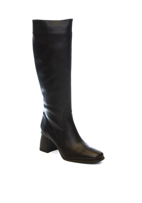  ALBANO | 602VIT-MORO