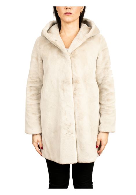  CENSURED | CW1881PELO-02