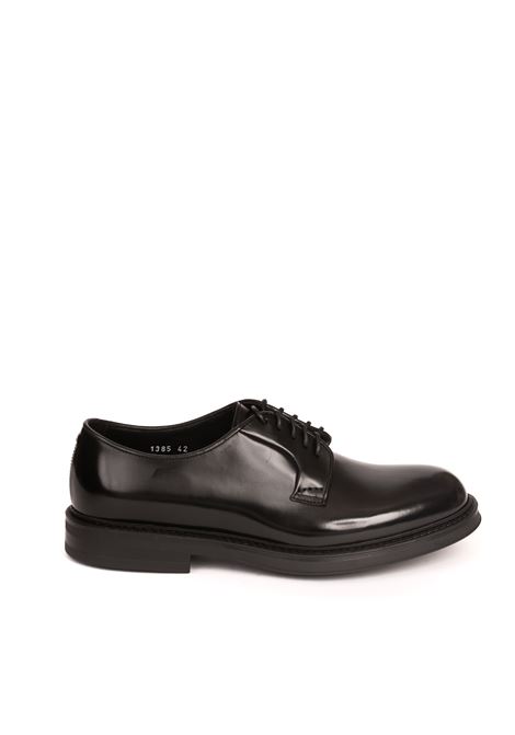 derby in pelle nero  DOUCAL'S | 1385BRUX.HORSE-NERO