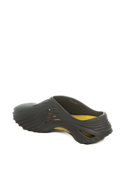  CROCS | 210521WAVE-BKSD