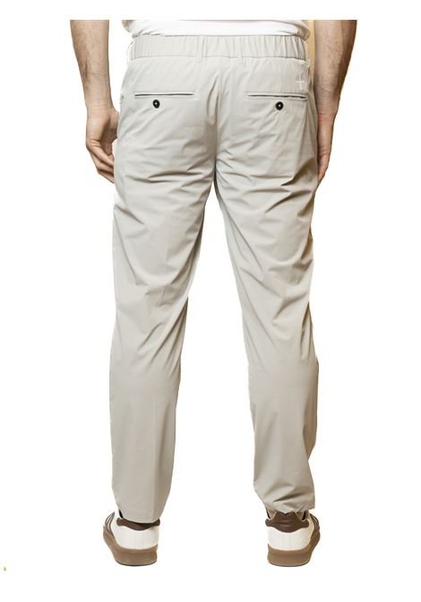  MORE | LINCOLMNYLON-GHIACCIO