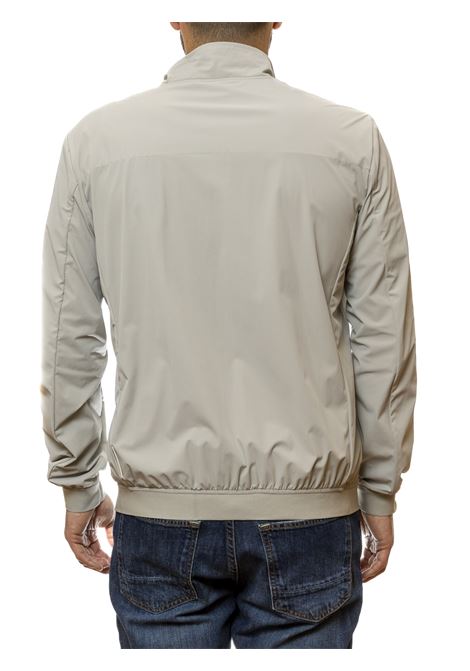  MORE | THOMASNYLON-GHIACCIO